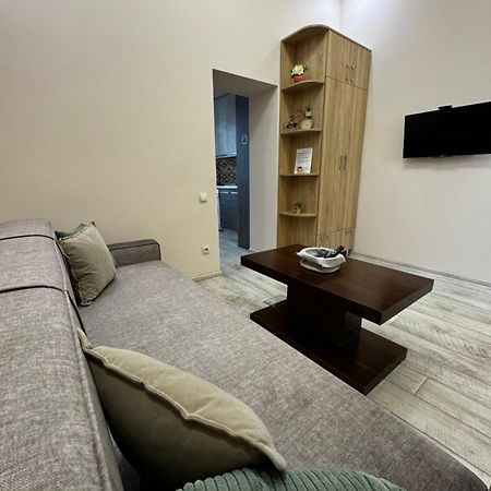Opera House Apartment Lwów Zewnętrze zdjęcie